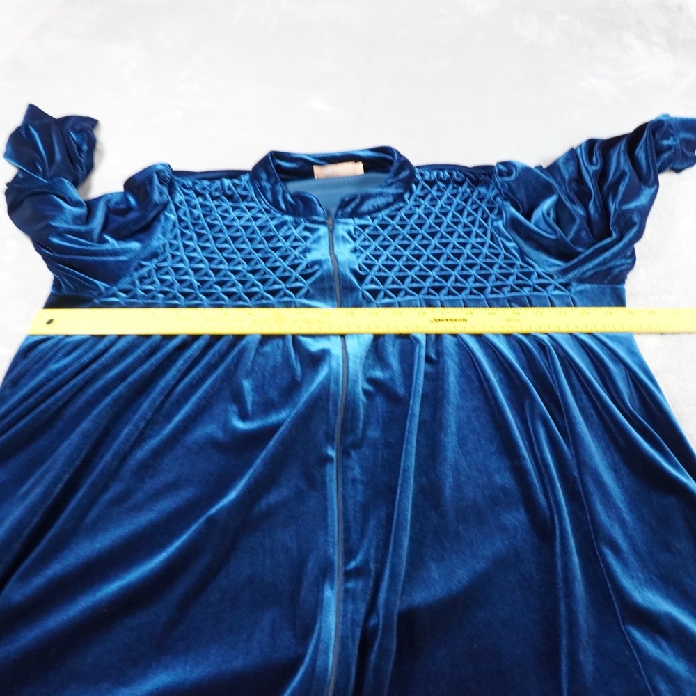 La Cera Womens Velour Bathrobe XL Blue Nightgown Kaftan Smocked Pockets Cozy - Picture 9 of 14